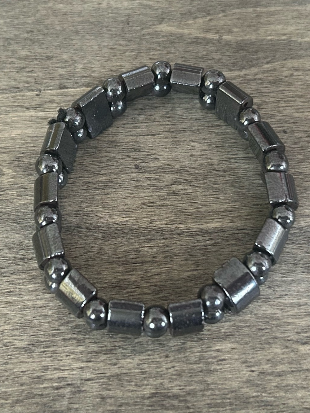 Hematite Beaded Stretch Bracelet - Metallic Gray